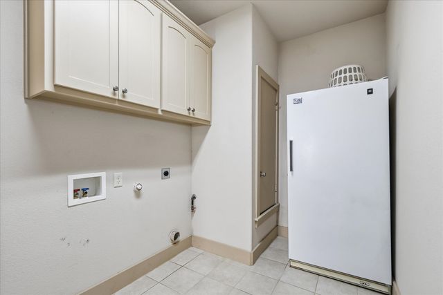 413 Collins Street, Argyle, TX 76226