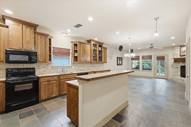 413 Collins Street, Argyle, TX 76226