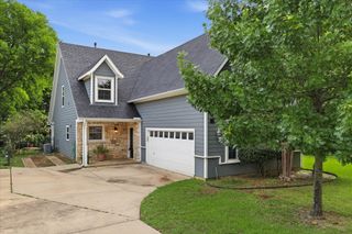 413 Collins Street, Argyle, TX 76226