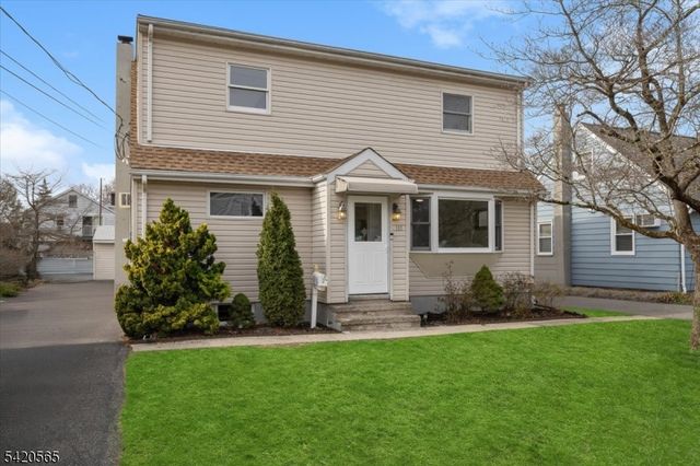 101 Midvale Ave, Wanaque Boro, NJ 07465