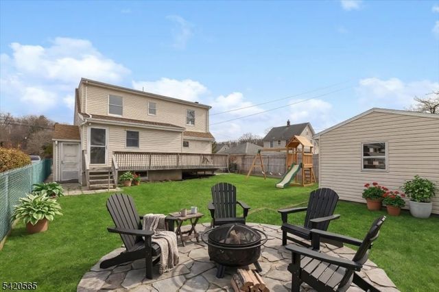 101 Midvale Ave, Wanaque Boro, NJ 07465