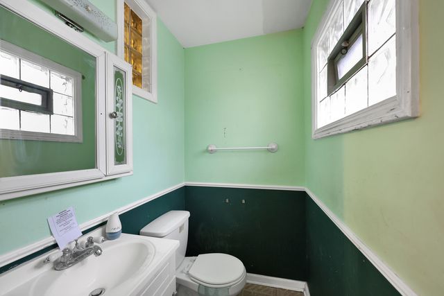 18446 Glen Oak Avenue, Lansing, IL 60438