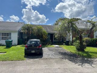 14414 SW 142nd Ct, Miami, FL 33186