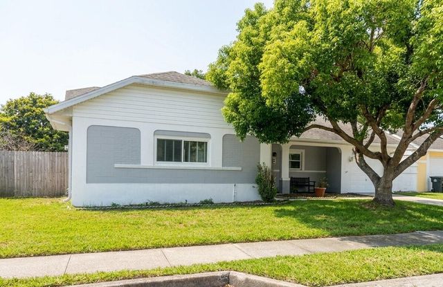 8243 LE MESA STREET, Orlando, FL 32827