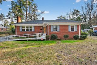2714 Princess Place Drive, Wilmington, NC 28405