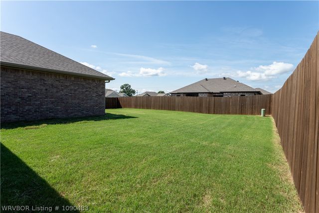 9126 Wayne Crossing, Fort Smith, AR 72916
