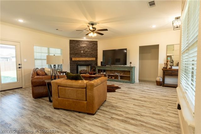 9126 Wayne Crossing, Fort Smith, AR 72916