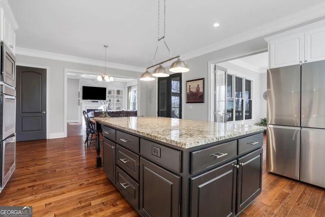 135 Slate Drive, Buford, GA 30518