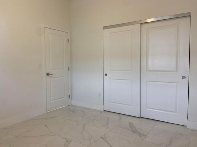 359 Bella Sol Way, West Palm Beach, FL 33406