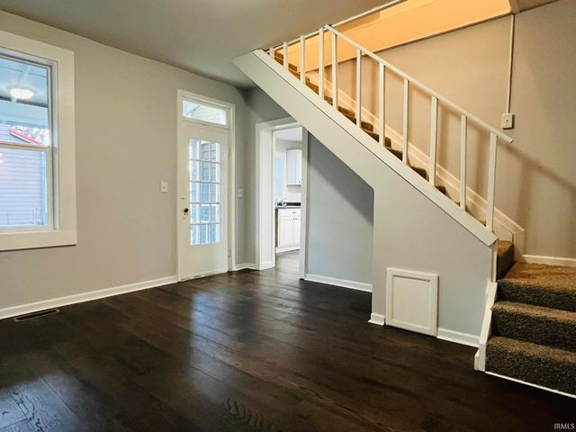 25 E Franklin Street, Peru, IN 46970