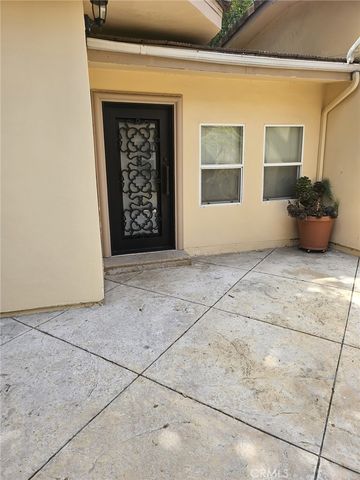 3946 Knobhill Drive, Sherman Oaks, CA 91423