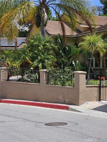 3946 Knobhill Drive, Sherman Oaks, CA 91423