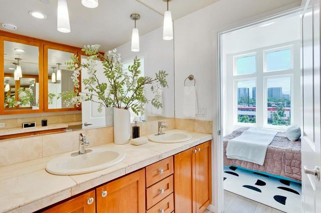 265 Laurel Grove Lane, San Jose, CA 95126