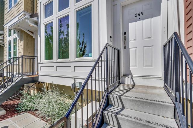 265 Laurel Grove Lane, San Jose, CA 95126