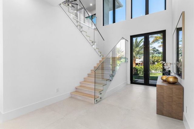 435 NE 15th Terrace, Boca Raton, FL 33432