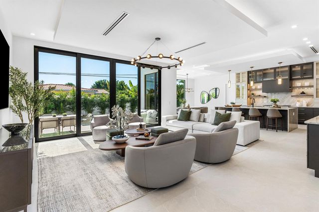435 NE 15th Terrace, Boca Raton, FL 33432