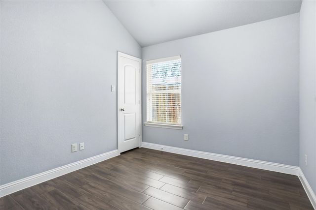 505 W Boyce Avenue, Fort Worth, TX 76115