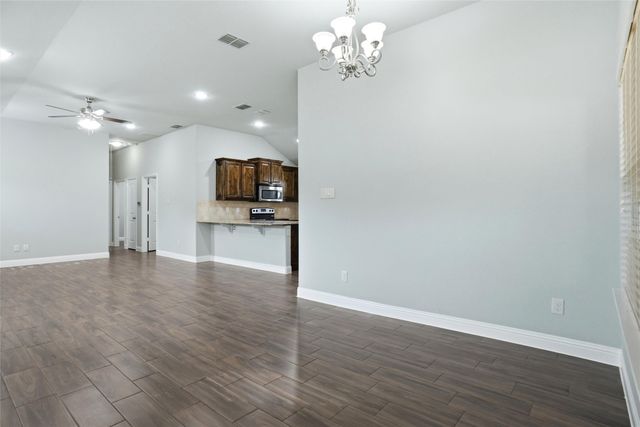 505 W Boyce Avenue, Fort Worth, TX 76115