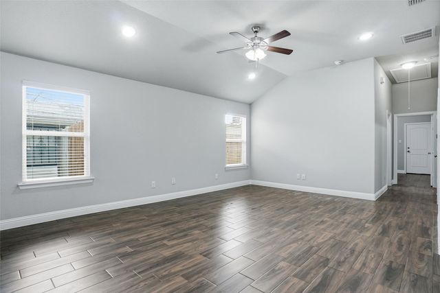 505 W Boyce Avenue, Fort Worth, TX 76115