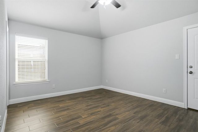 505 W Boyce Avenue, Fort Worth, TX 76115