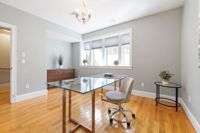 110 Park St 5, Boston, MA 02132