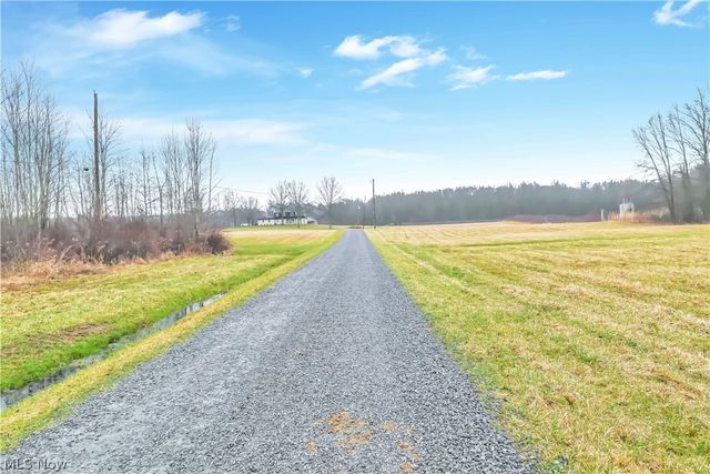 4900 Doty East Road, Southington, OH 44470