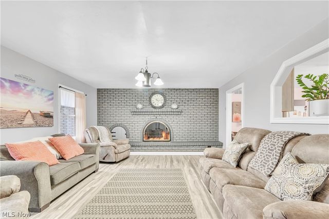 4900 Doty East Road, Southington, OH 44470