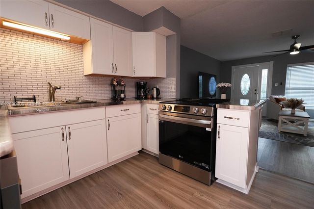 742 Granada Street A, Fort Pierce, FL 34949