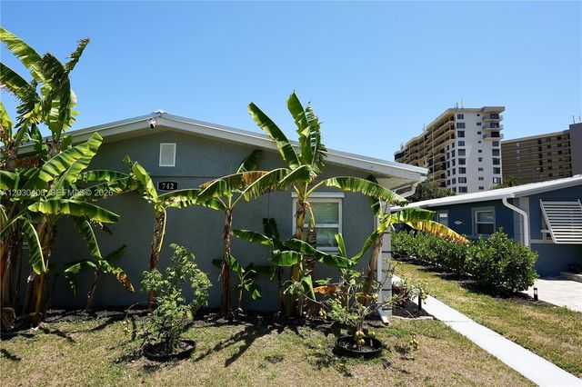 742 Granada Street A, Fort Pierce, FL 34949