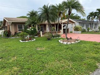 8600 NW 57th Ct, Tamarac, FL 33321