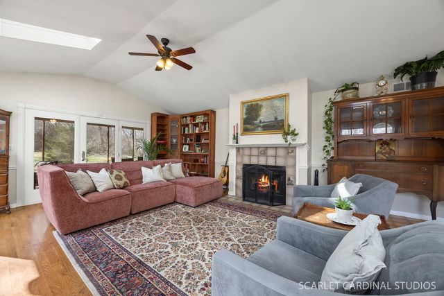 774 N Kenilworth Avenue, Glen Ellyn, IL 60137