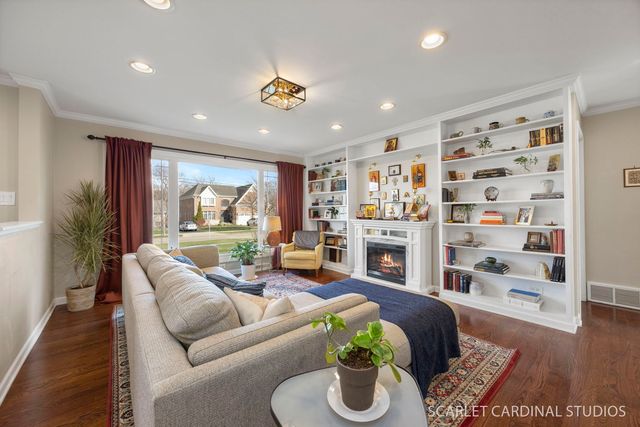 774 N Kenilworth Avenue, Glen Ellyn, IL 60137