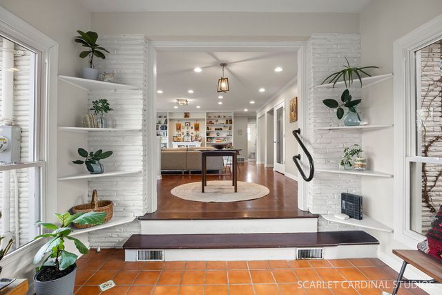 774 N Kenilworth Avenue, Glen Ellyn, IL 60137