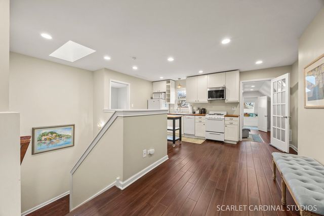 774 N Kenilworth Avenue, Glen Ellyn, IL 60137