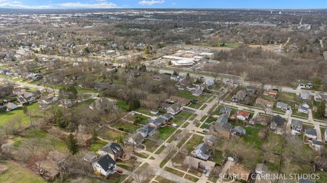 774 N Kenilworth Avenue, Glen Ellyn, IL 60137