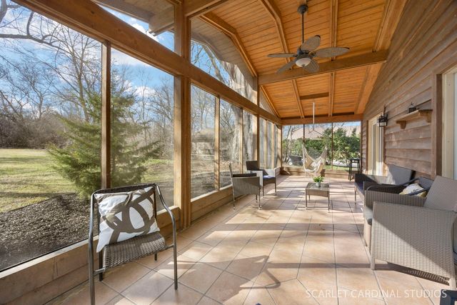 774 N Kenilworth Avenue, Glen Ellyn, IL 60137