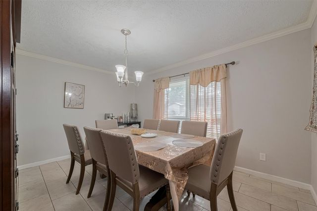 10534 Towne Square Road, Sugar Land, TX 77498