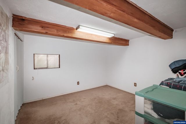 32072 Birdfoot Dr, Tangent, OR 97389