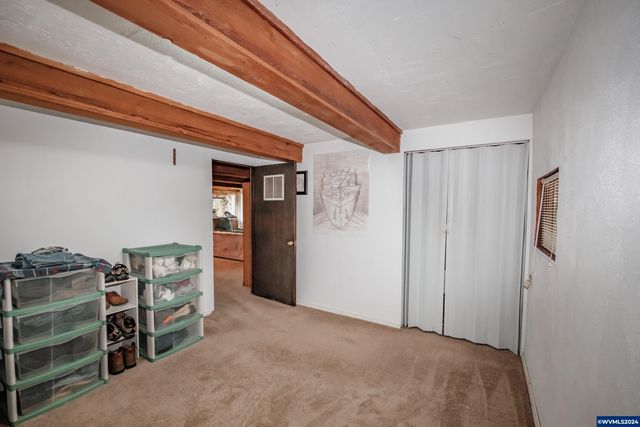 32072 Birdfoot Dr, Tangent, OR 97389