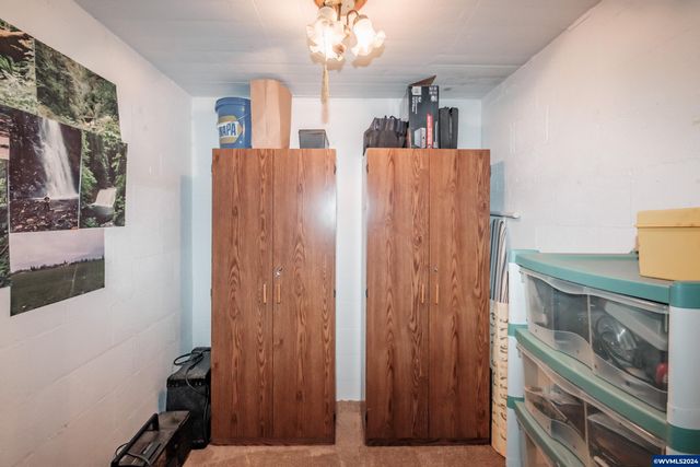 32072 Birdfoot Dr, Tangent, OR 97389