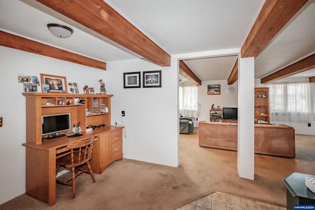 32072 Birdfoot Dr, Tangent, OR 97389