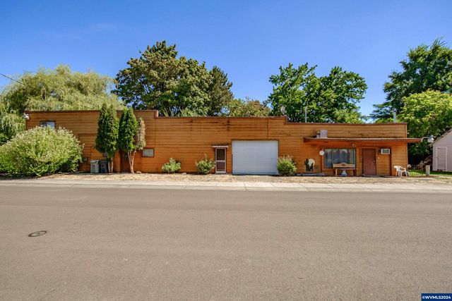32072 Birdfoot Dr, Tangent, OR 97389