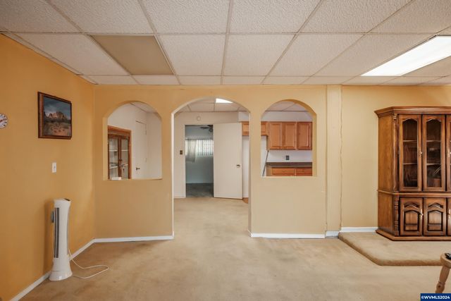 32072 Birdfoot Dr, Tangent, OR 97389