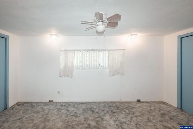 32072 Birdfoot Dr, Tangent, OR 97389