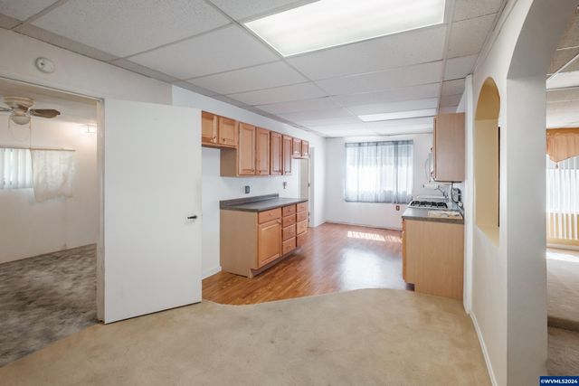 32072 Birdfoot Dr, Tangent, OR 97389