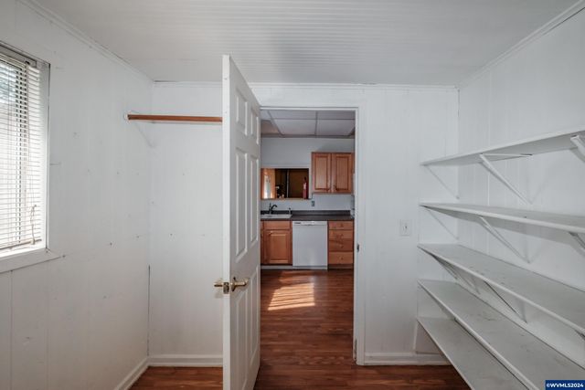 32072 Birdfoot Dr, Tangent, OR 97389