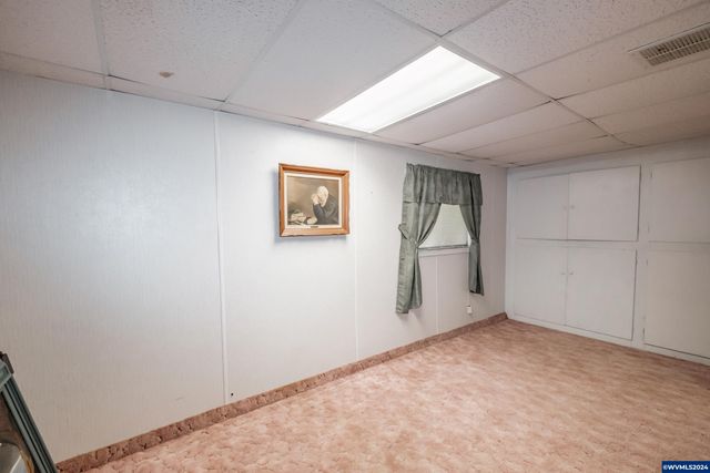 32072 Birdfoot Dr, Tangent, OR 97389