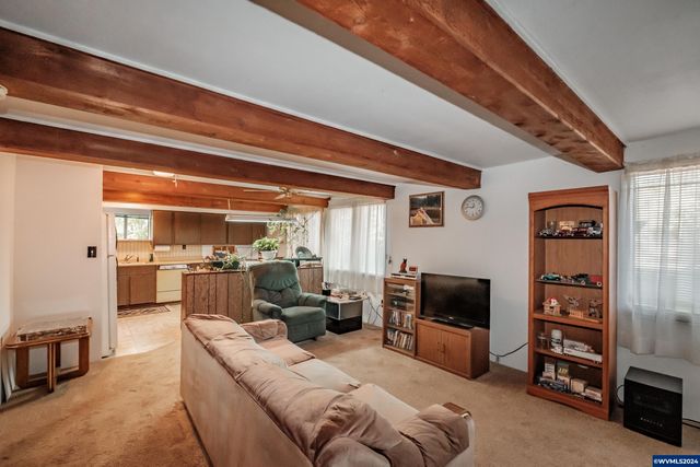 32072 Birdfoot Dr, Tangent, OR 97389