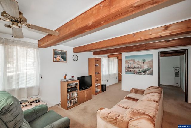 32072 Birdfoot Dr, Tangent, OR 97389