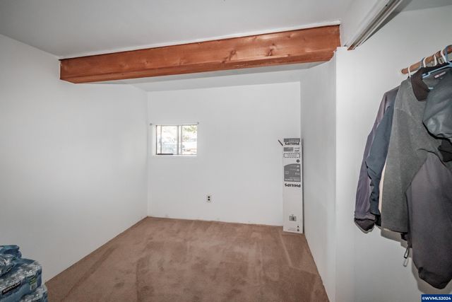 32072 Birdfoot Dr, Tangent, OR 97389